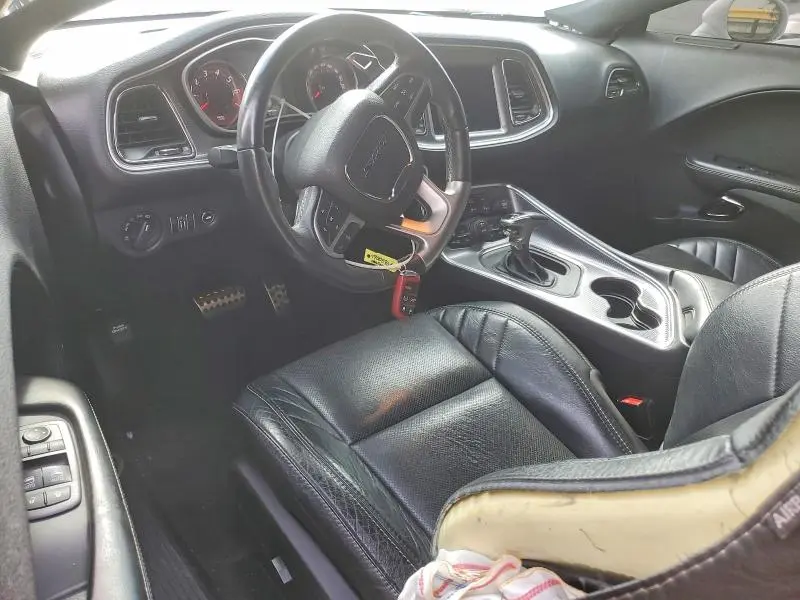 2016 DODGE CHALLENGER SRT HELLCAT  
