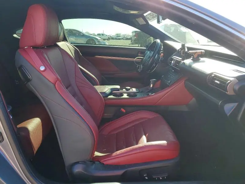 2017 LEXUS RC 200T BASE  