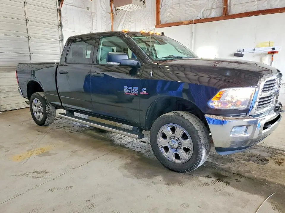 2016 RAM 2500 SLT  