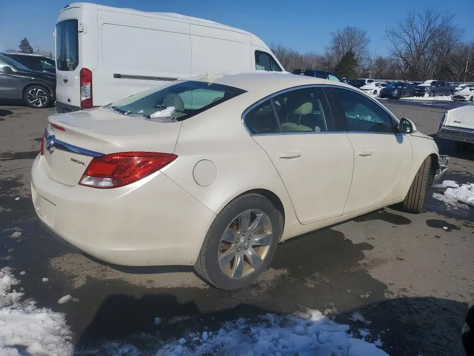 2012 BUICK REGAL   