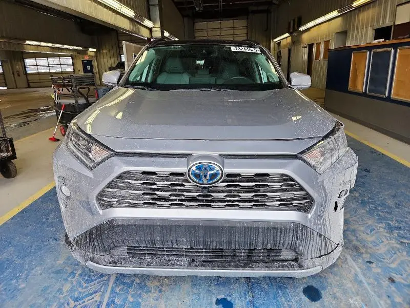 2021 TOYOTA RAV4 LIMITED  