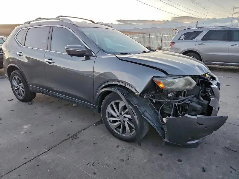 2015 NISSAN ROGUE S  