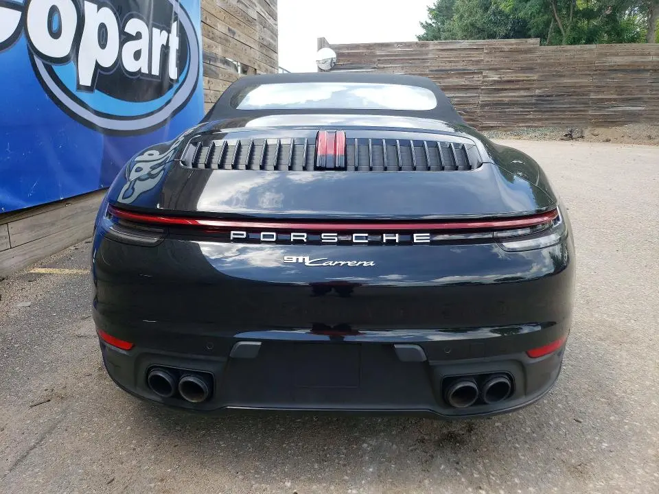 2021 PORSCHE 911 CARRERA  