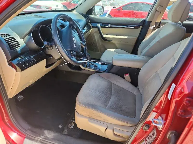 2011 KIA SORENTO LX  