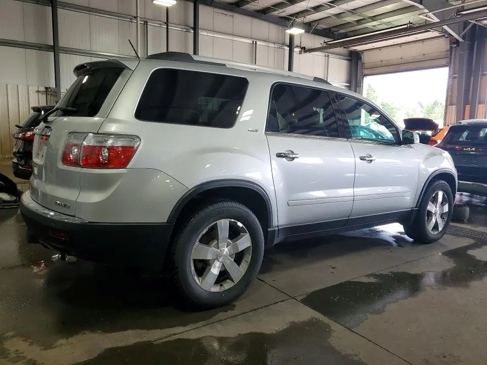 2012 GMC ACADIA SLT-1  