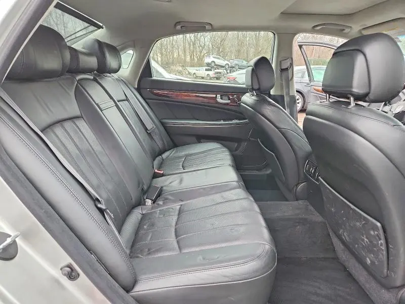 2012 HYUNDAI EQUUS SIGNATURE  