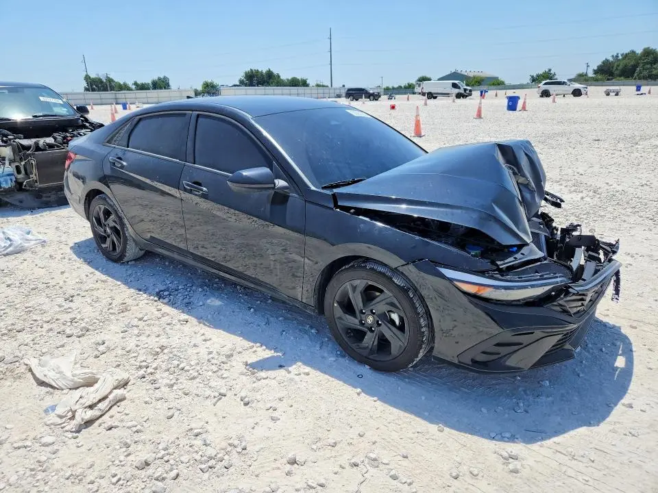 2026 HYUNDAI ELANTRA   