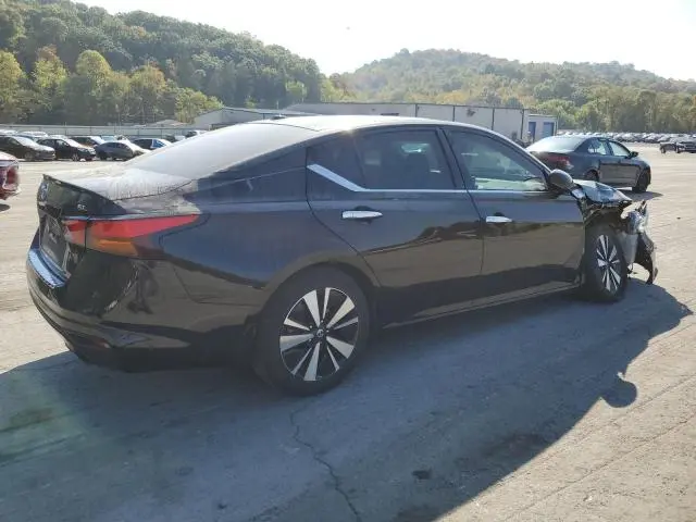 2021 NISSAN ALTIMA SL  