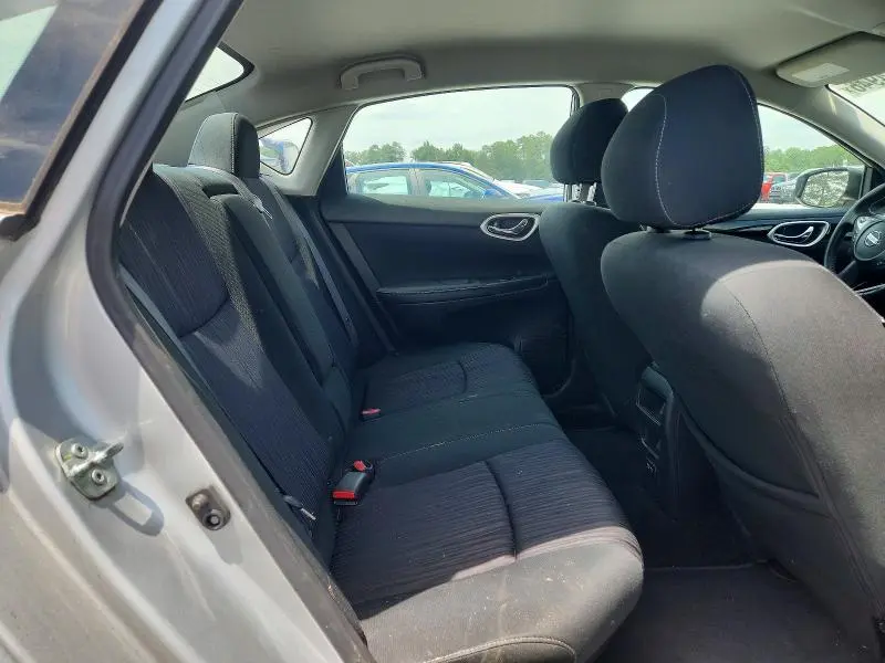 2019 NISSAN SENTRA SV  