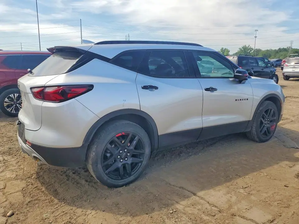 2022 CHEVROLET BLAZER 2LT  