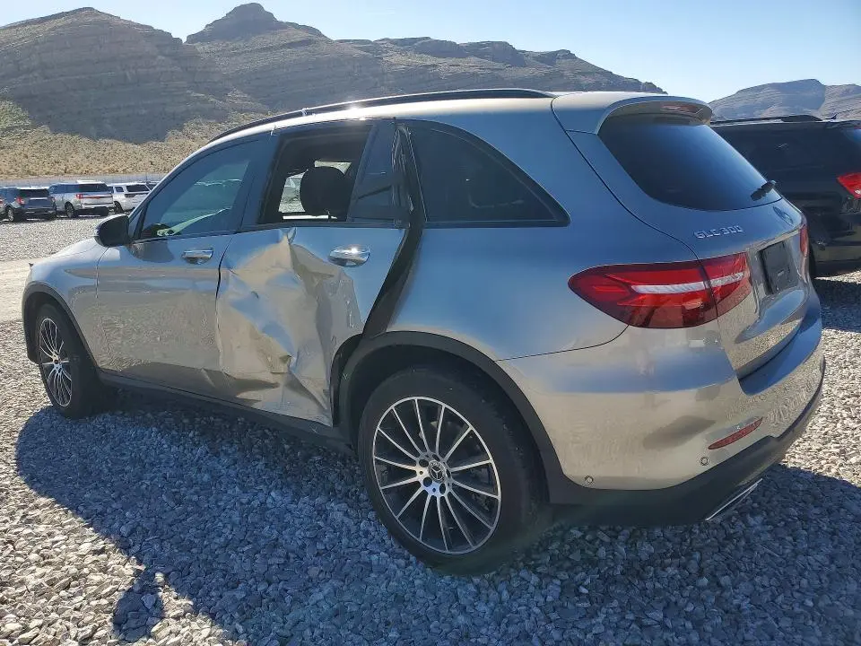 2019 MERCEDES-BENZ GLC 300  
