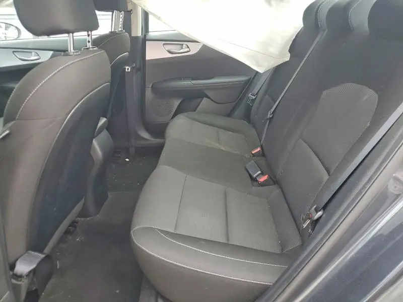 2024 KIA FORTE LX  