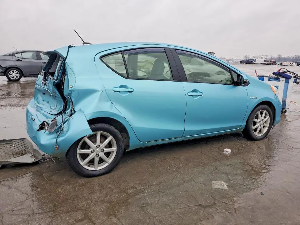 2014 TOYOTA PRIUS C FOUR  