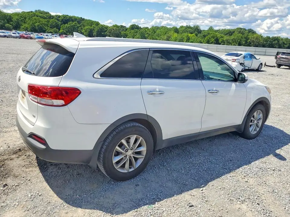 2018 KIA SORENTO LX V6  