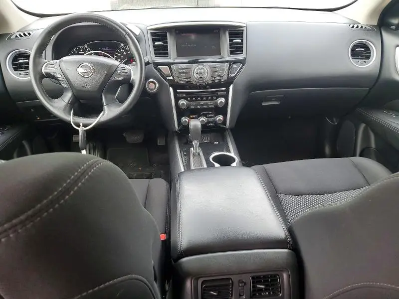 2019 NISSAN PATHFINDER SV  