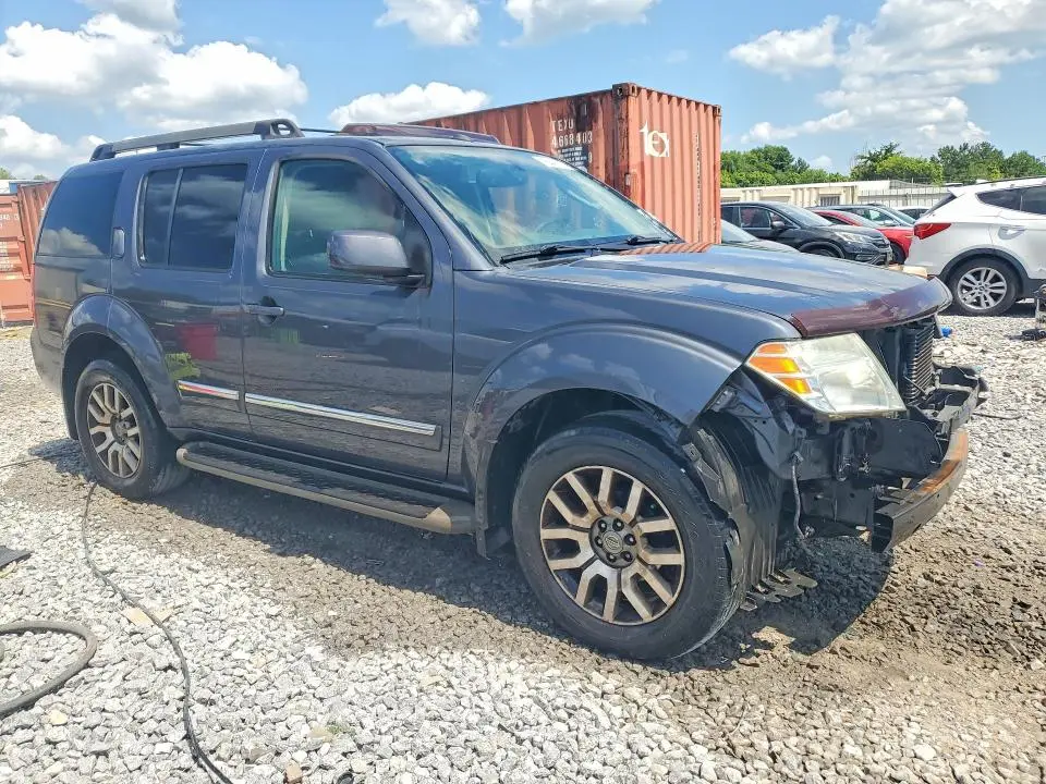 2012 NISSAN PATHFINDER S  