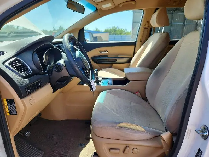2017 KIA SEDONA LX  