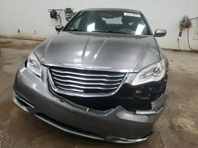 2013 CHRYSLER 200 LX  