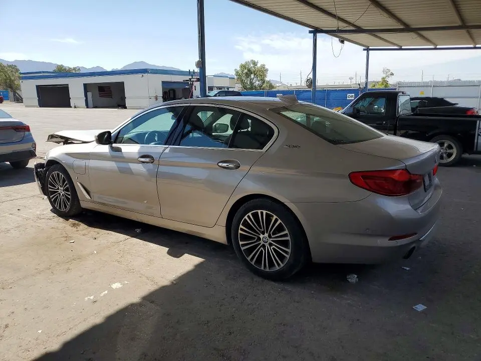2018 BMW 530E   