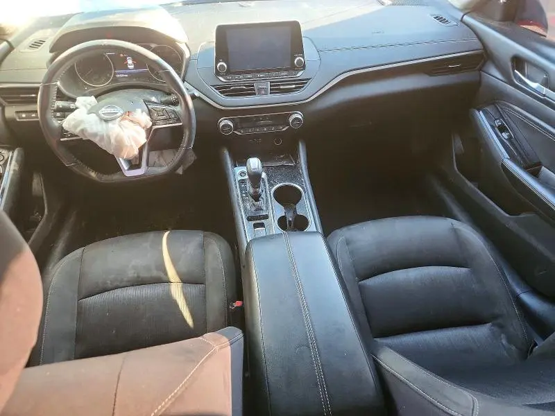 2020 NISSAN ALTIMA SV  