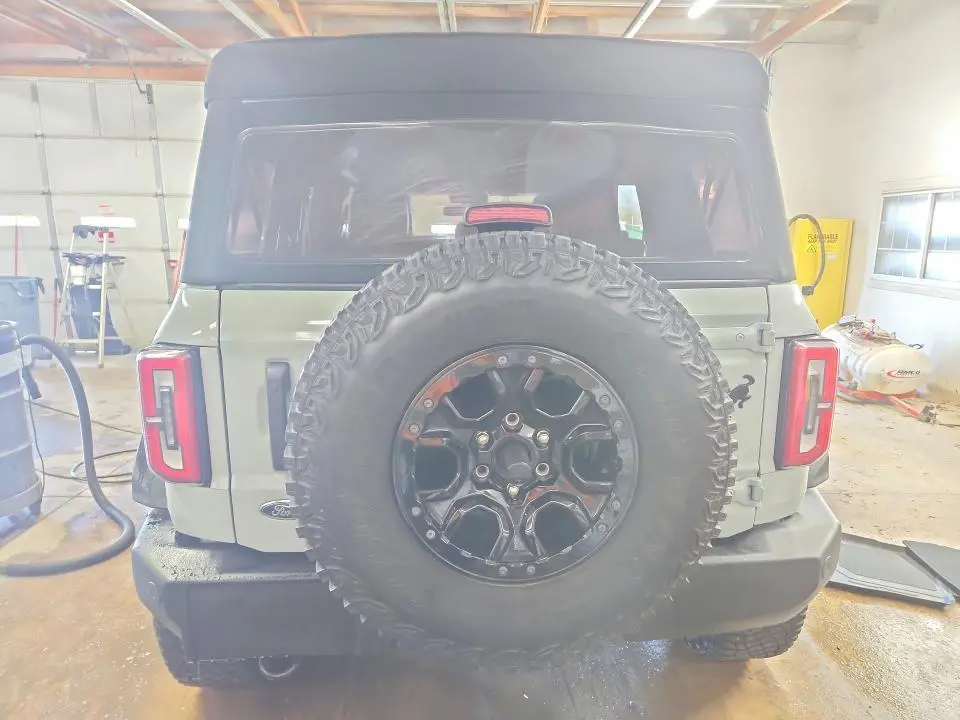 2022 FORD BRONCO BASE  