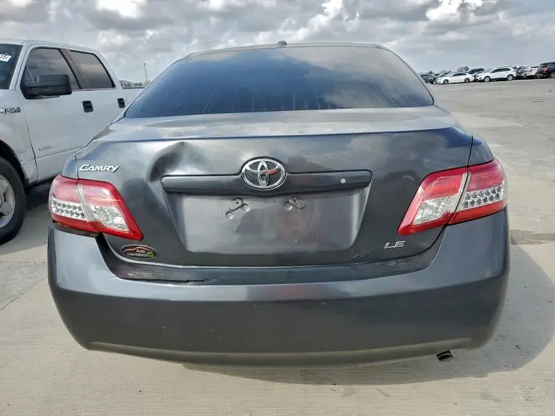 2010 TOYOTA CAMRY BASE  