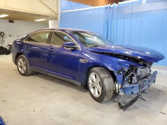 2015 FORD TAURUS SEL  