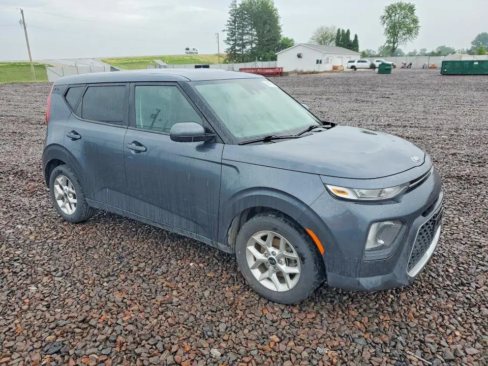 2020 KIA SOUL S  