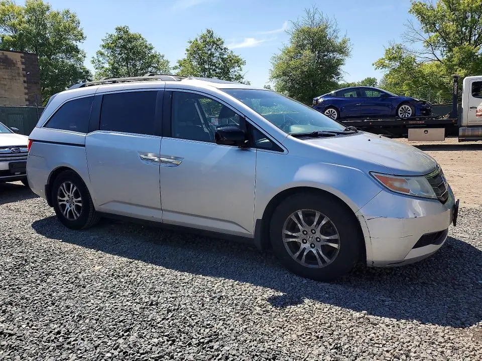 2011 HONDA ODYSSEY EXL  