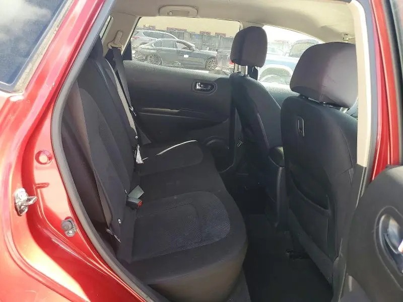 2012 NISSAN ROGUE S  