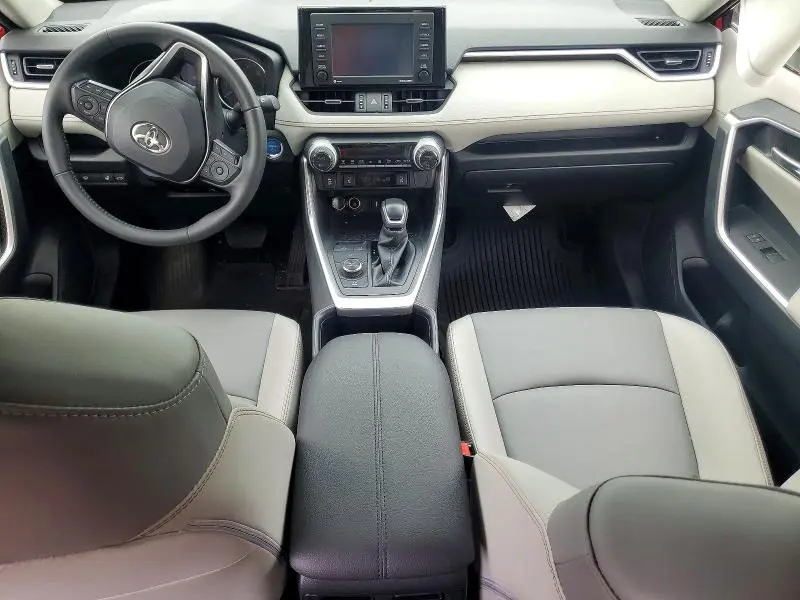 2022 TOYOTA RAV4 XLE PREMIUM  