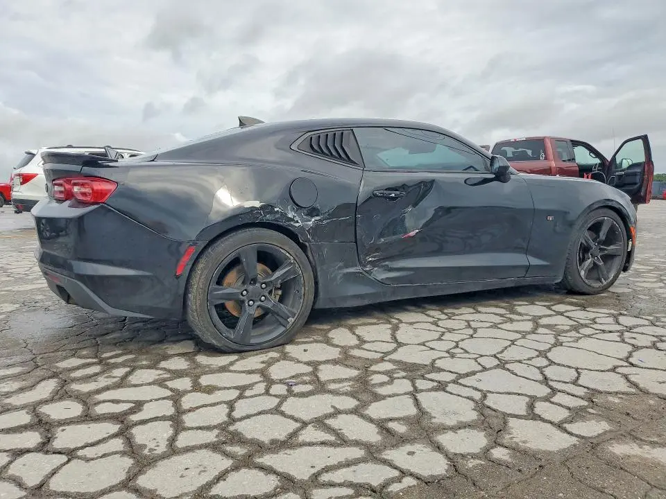 2019 CHEVROLET CAMARO LS  