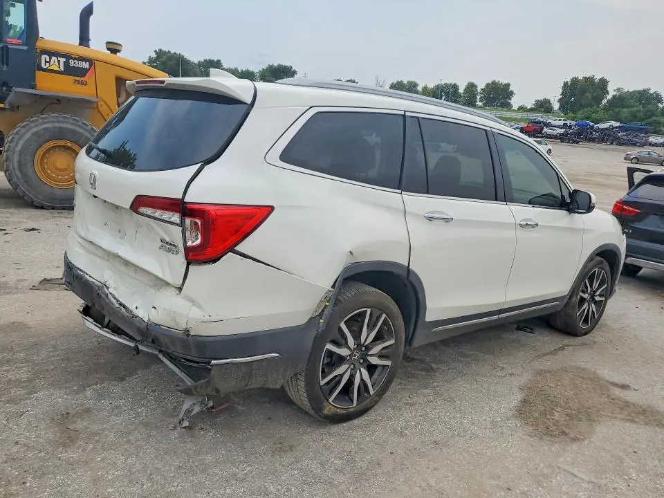 2019 HONDA PILOT TOURING  