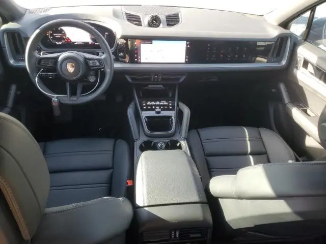 2025 PORSCHE CAYENNE COUPE  