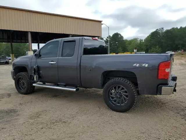2011 CHEVROLET SILVERADO K1500 LT  