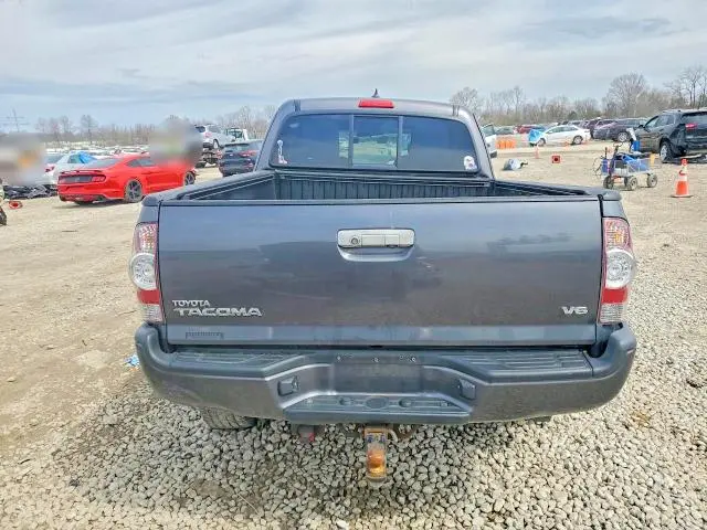 2015 TOYOTA TACOMA V6  