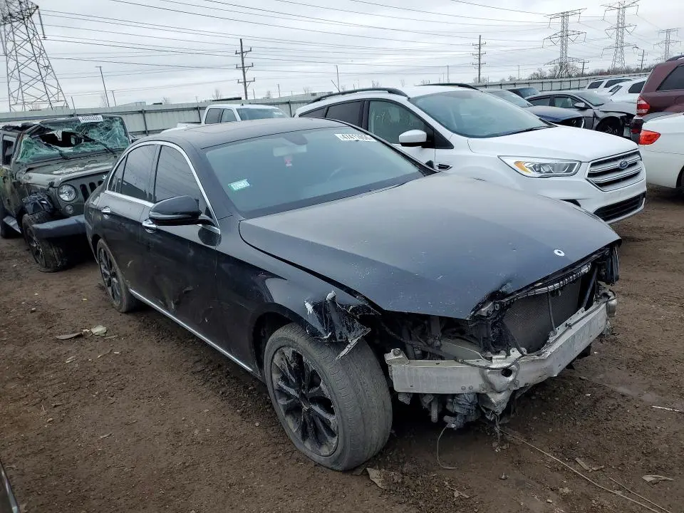 2017 MERCEDES-BENZ E 300 4MATIC  