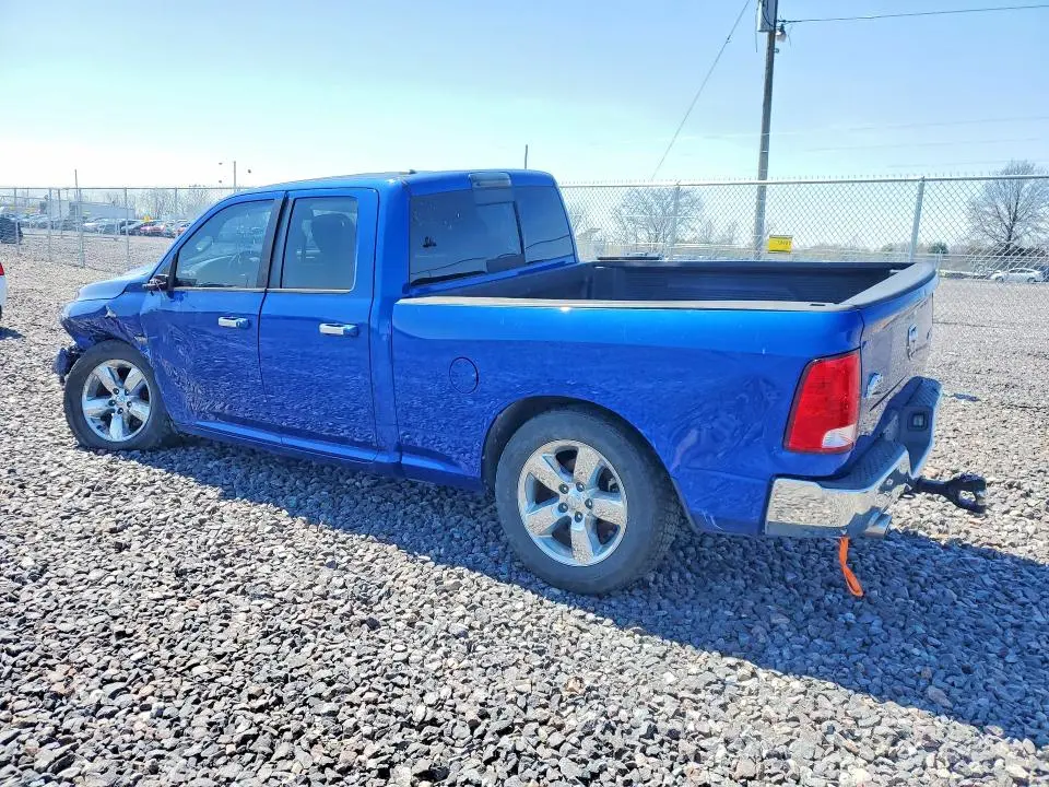 2015 RAM 1500 SLT  