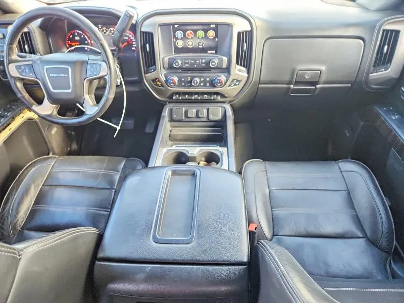 2015 GMC SIERRA K2500 DENALI  