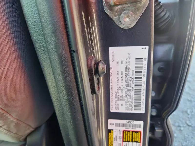 2016 TOYOTA TACOMA SR5 V6  