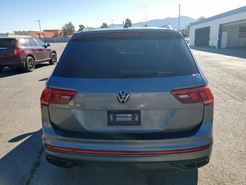 2023 VOLKSWAGEN TIGUAN SE R-LINE BLACK  