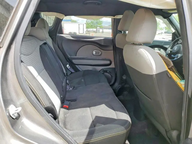 2014 KIA SOUL +  