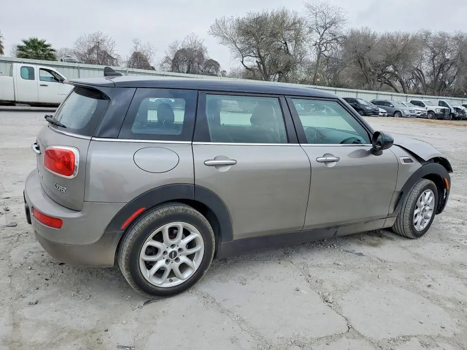 2017 MINI COOPER CLUBMAN  