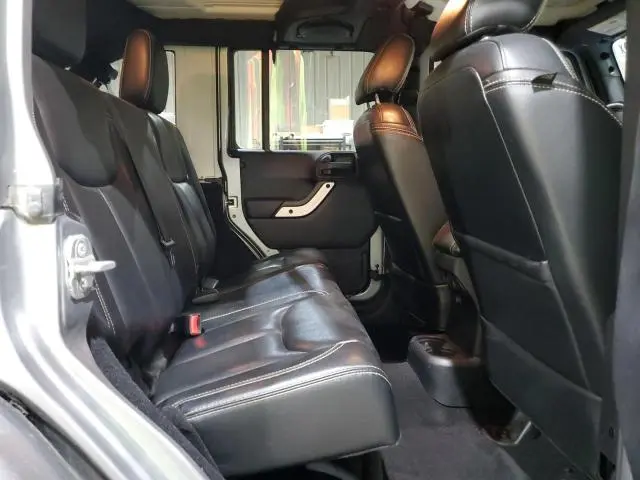 2014 JEEP WRANGLER UNLIMITED SAHARA  