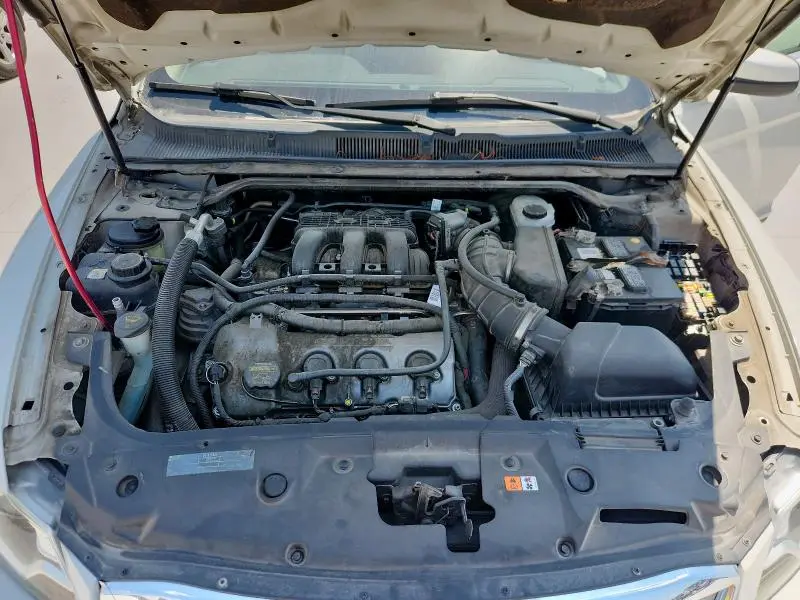 2010 FORD TAURUS SEL  