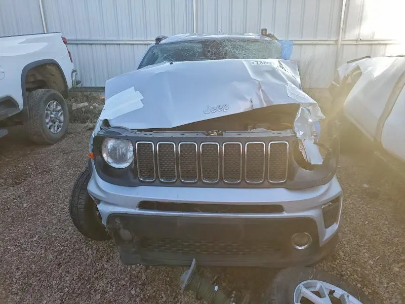 2021 JEEP RENEGADE LATITUDE  