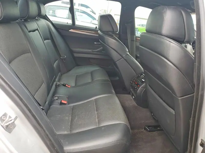 2013 BMW 550 XI  
