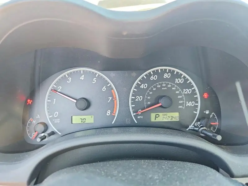 2013 TOYOTA COROLLA LE  
