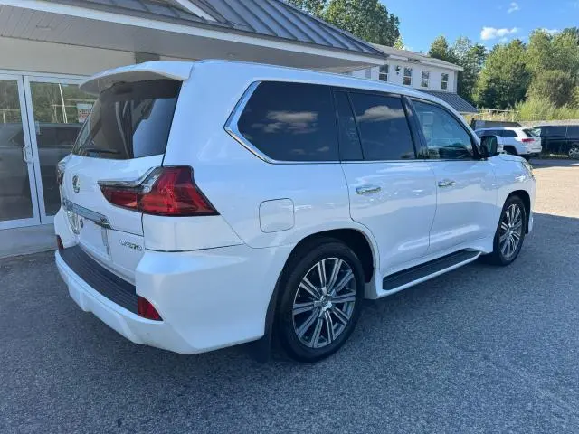 2016 LEXUS LX 570  