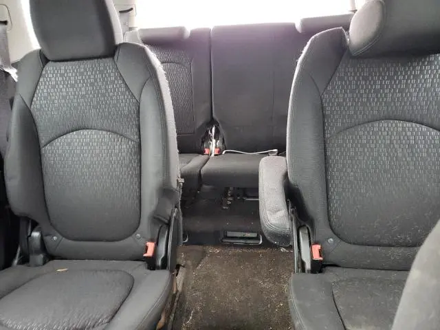 2012 GMC ACADIA SLE  